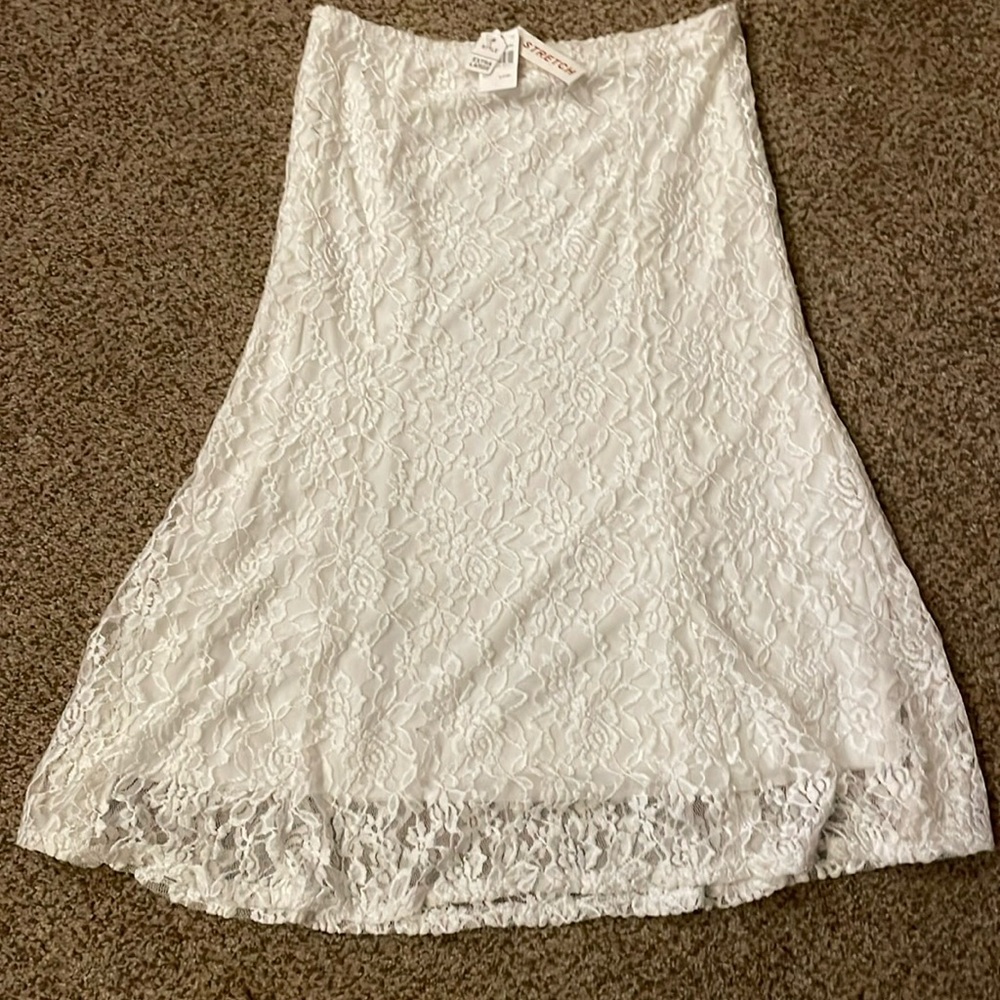White lacy skirt